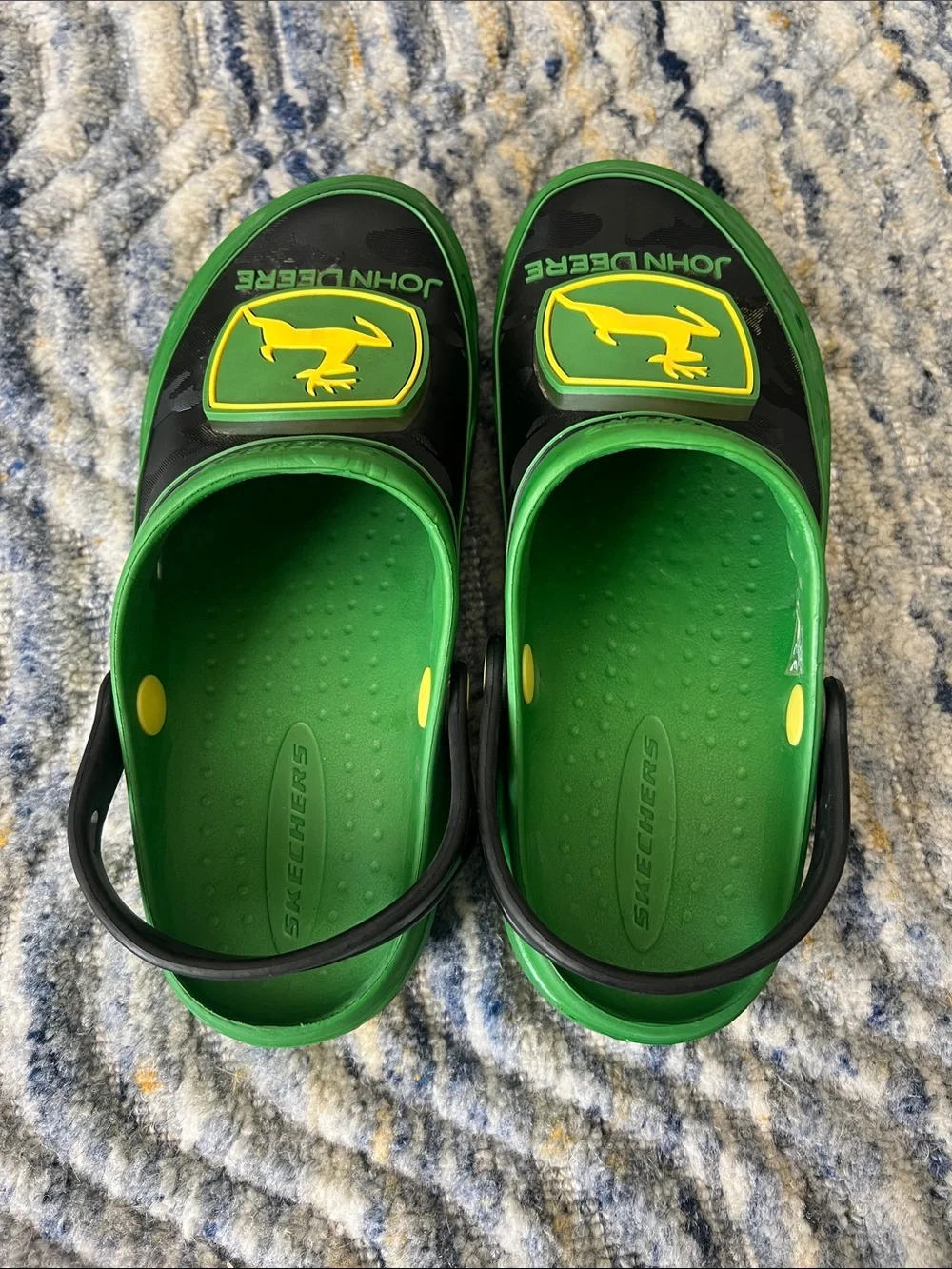 Skechers John Deere slides size 5 green